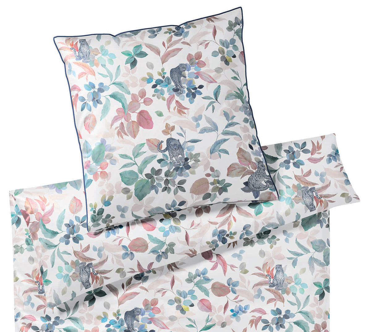 Satin Bettwäsche Wild Mix Leoparden Blätter Design Wild Weiß Freisteller #farbe_Wild Mix Wild Weiß