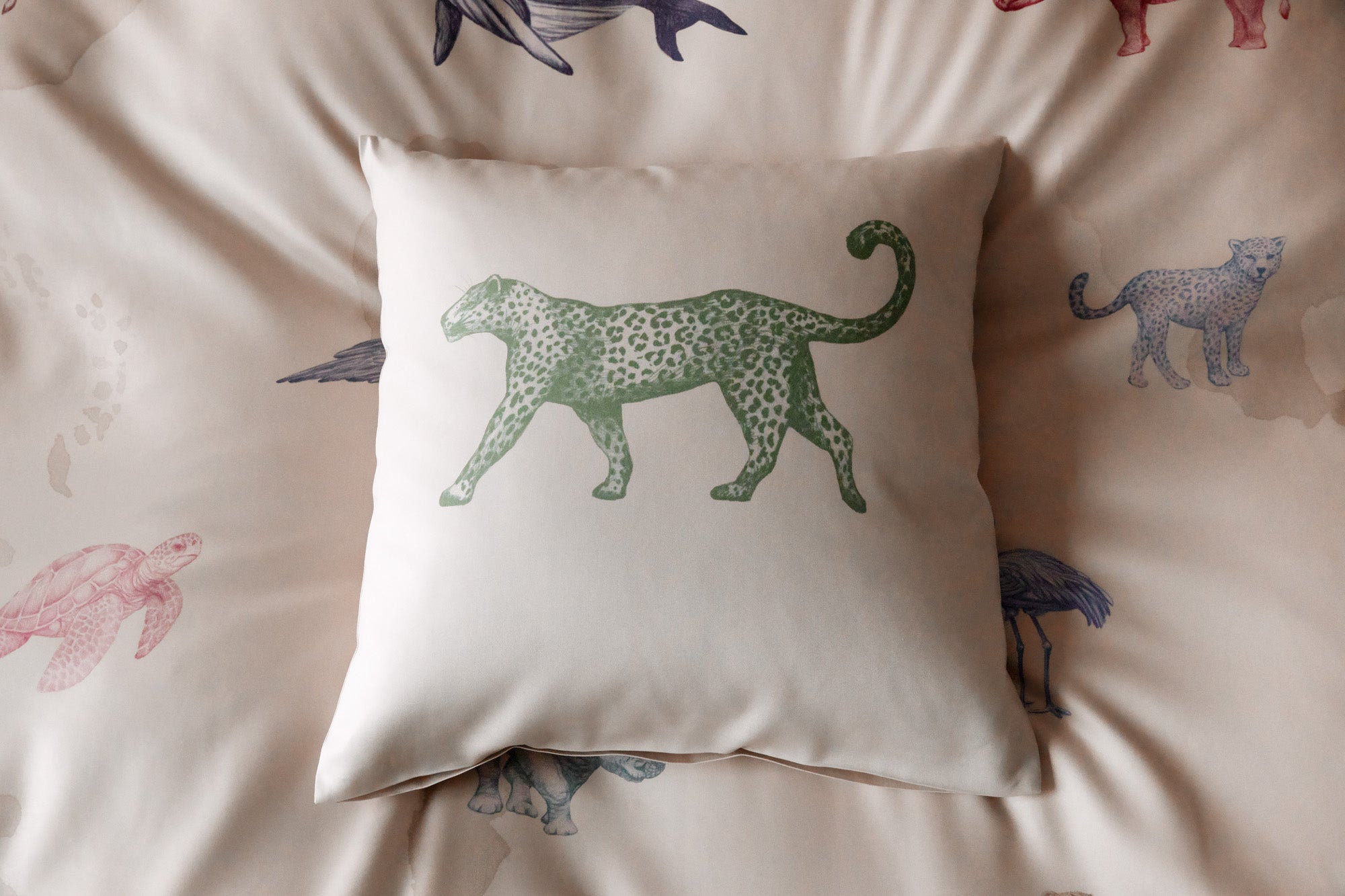 Satin Bettwäsche Tiermotiv Kissen Leopard Beige