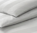 Jacquard Bettwäsche En Bloc in Weiß Streifen Freisteller #farbe_Weiß