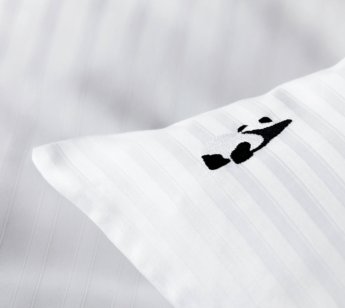 Jacquard Kinder Panda Bettwäsche Classy Stripe in Weiss Streifen Schlafzimmer #farbe_Classy Stripe Weiß