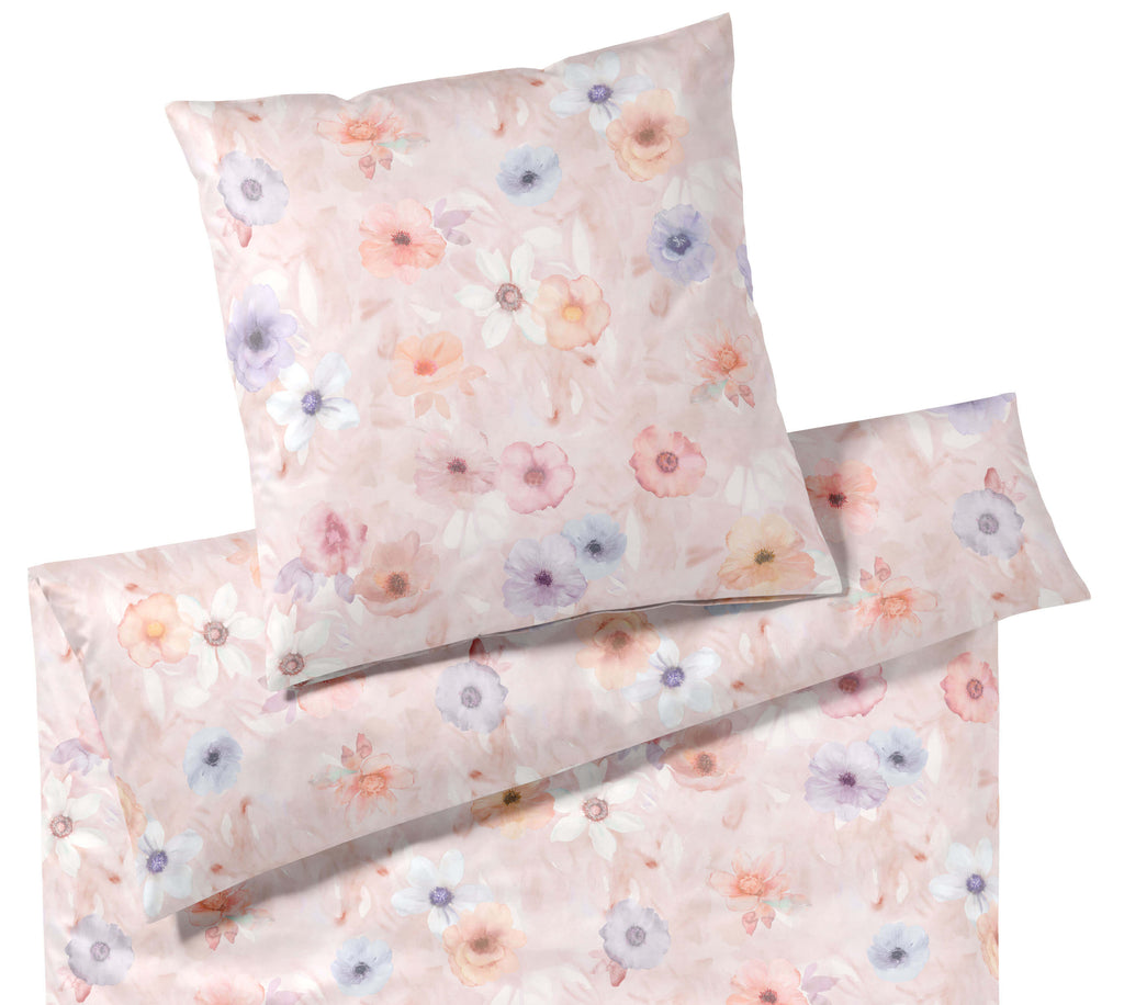 Jersey Bettwäsche Pastel Jersey in Rosarot Blüten Freisteller #farbe_Rosarot