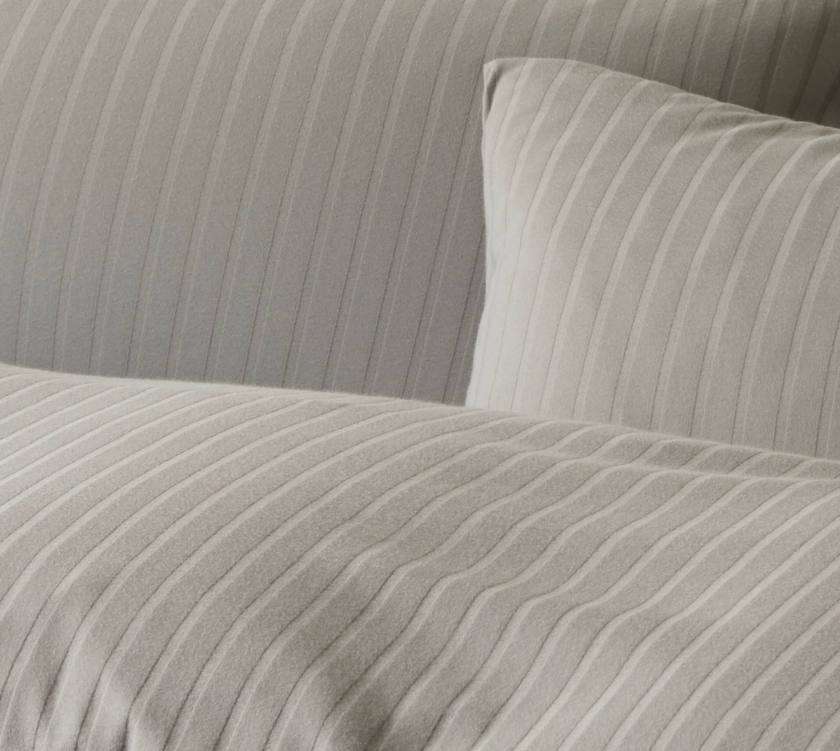 Solid Stripe