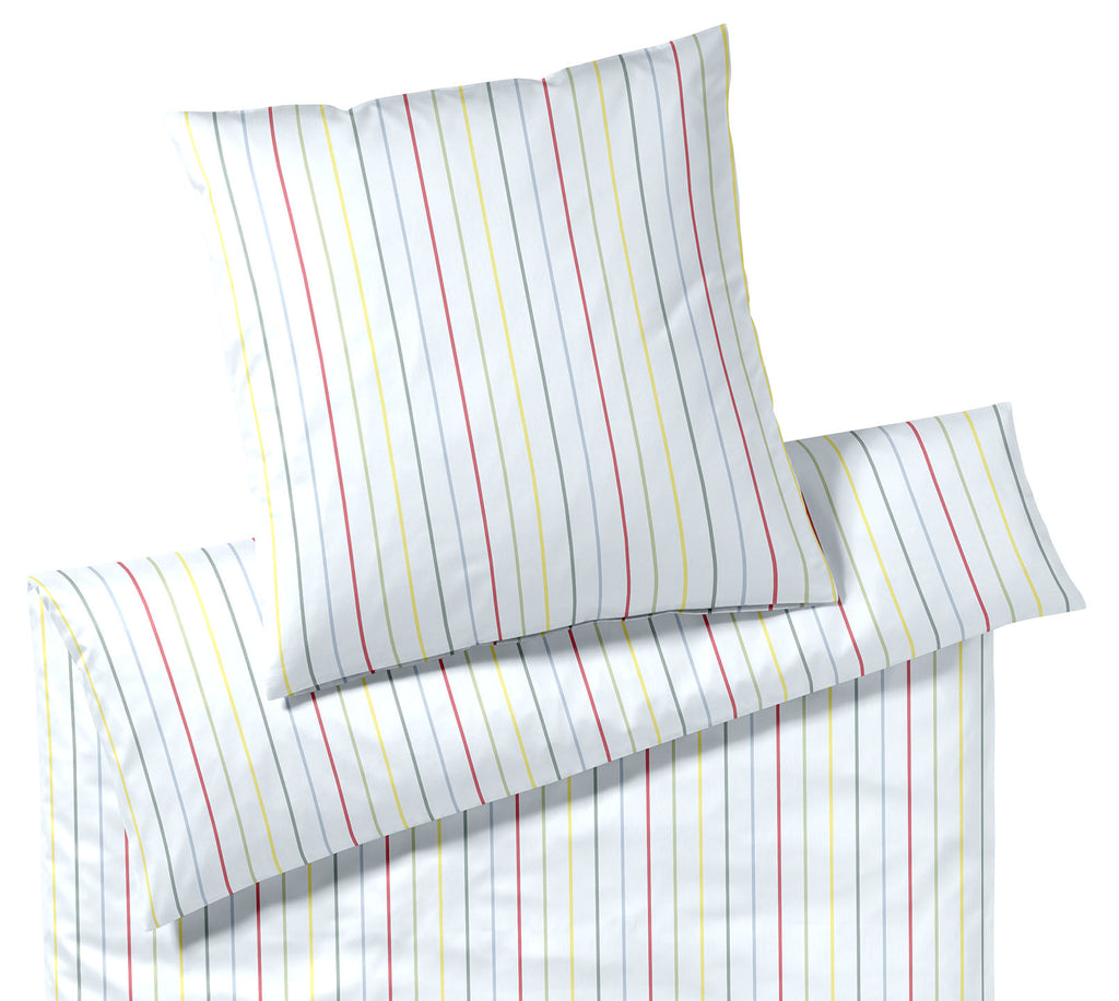 Mako Batist Bettwäsche Little in Bleu Streifen Freisteller #farbe_Bleu