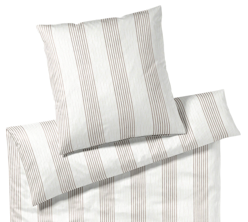 Satin Bettwäsche Capri in Sand  Freisteller
 #farbe_Sand
