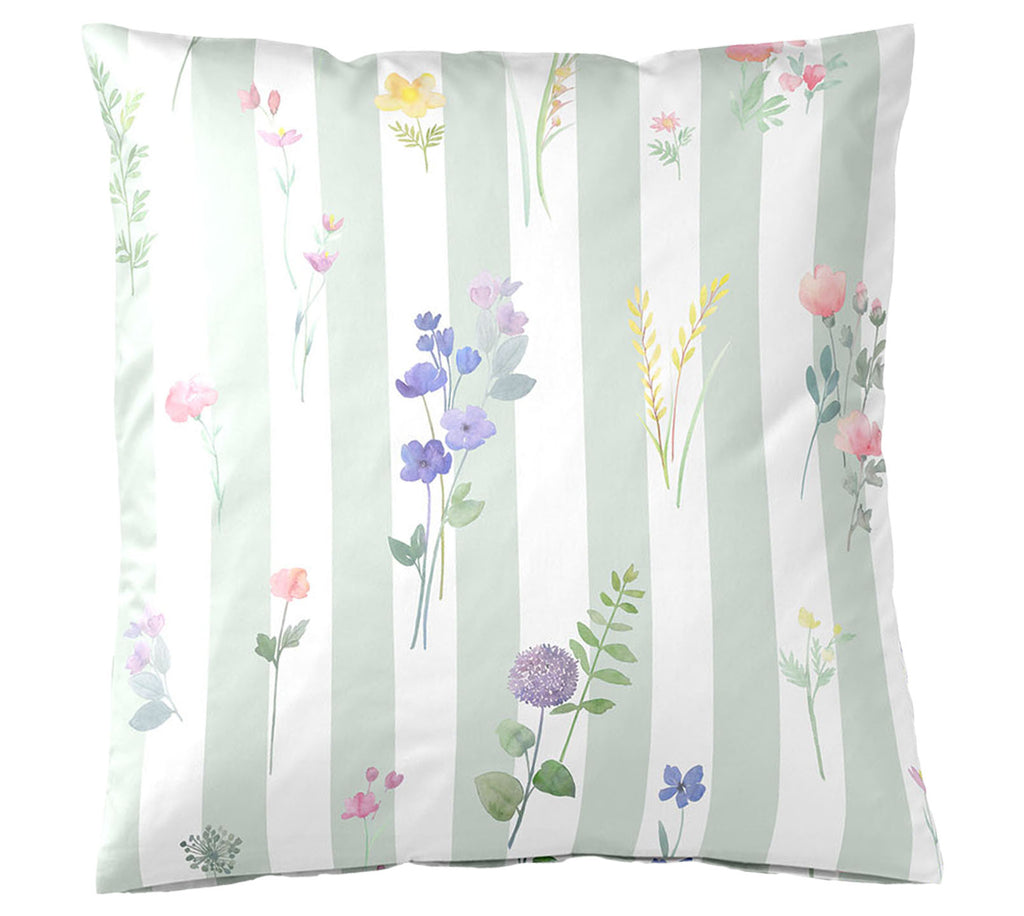 Satin Bettwäsche Flowerstripe in Zartgrün Freisteller Kissen