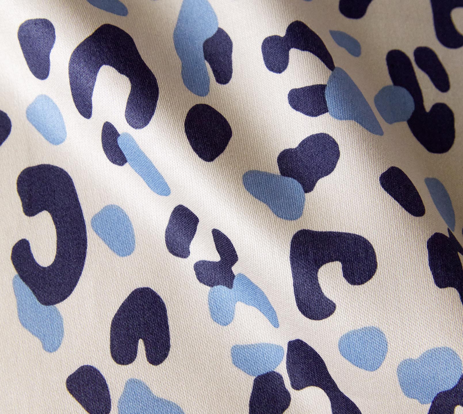 Satin Bettwäsche Leolook in Kobaltblau Leoprint Material #farbe_Leolook Kobaltblau