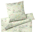 Seiden Satin Bettwäsche Songbird in Pistaziengrün Blumen und Vogelmotiv Freisteller #farbe_Pistaziengrün