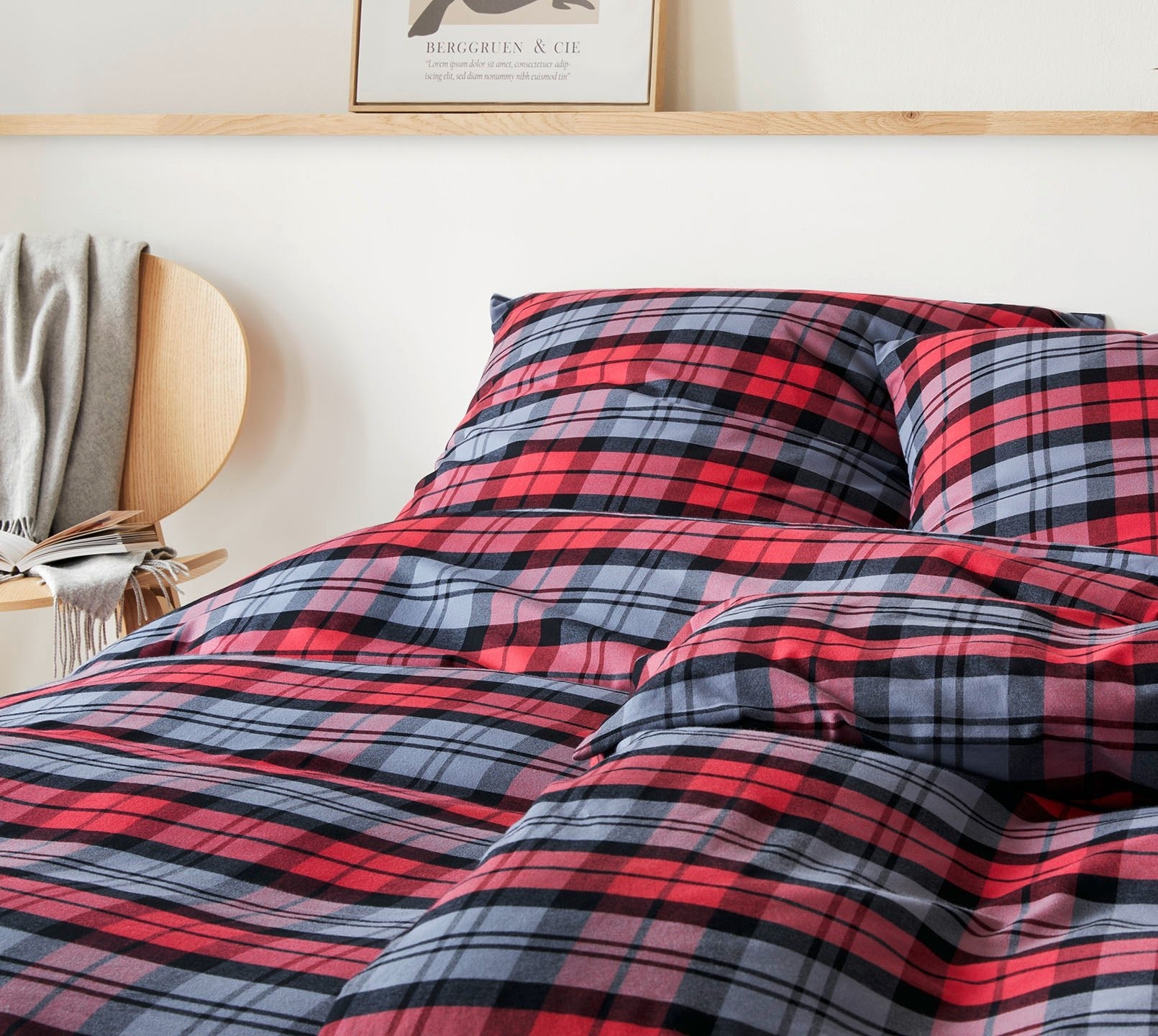 Soft Flanell Bettwäsche Sheffield in Rot im Schlafzimmer #farbe_Sheffield Rot